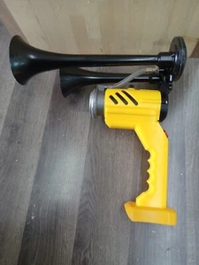 3d Printed Train Horn - Dewalt 20v Operated. BATTERY NOT INCLUDED - Picture 1 of 4