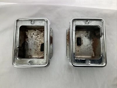 76-91 Chevrolet GMC K5 Blazer Jimmy Rear Seat Ash Tray INSERT Chrome Left Right - Image 1 of 4