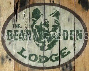 IMPRESIÓN ARTÍSTICA LODGE The Bear Den Lodge Ketelyn Lynch - Imagen 1 de 1