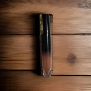 L'Oreal Paris Brilliant Signature Shiny Lip Stain Lipstick, 301 - Be Determined - Picture 1 of 1