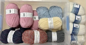 Menge 20+ Knäuel Plymouth Garn Zugabe Kammgarn - 75 % Acr 25 % Wolle - jeweils unter $ 3! - Bild 1 von 9