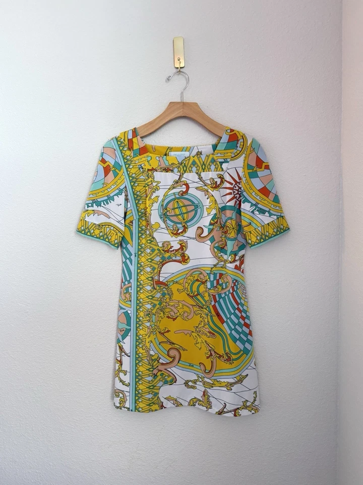 Mini Vestido Túnica Emilio Pucci Para Mujer Cuello Cuadrado Logo Abstracto Talla 44  Foto 1 de 4