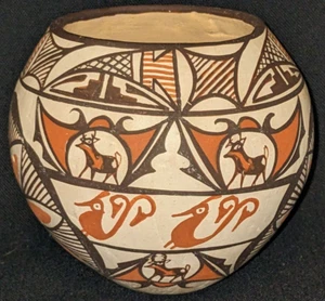 Vintage Jennie Laate Zuni Pueblo Native American Indian Deer Pottery Bowl Pot - Picture 1 of 6