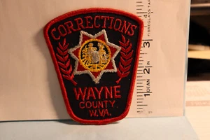 police patch CORRECTIONS WAYNE COUNTY WEST VIRGINIA ROT - Bild 1 von 1