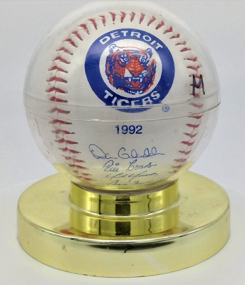 Detroit Tigers Team Faux Signed Baseball Licensed MLB PROMO 1992 Stadium Kroger - Image 1 of 4