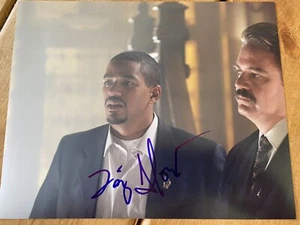 Laz Alonso Captivity Hand Signed 10x8 Photo. Autographed Photograph. COA. - Picture 1 of 1