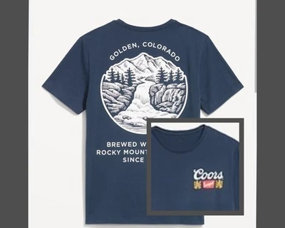 Nova Camiseta Masculina Coors Banquete Cerveja Logotipo Médio Azul Marinho Algodão Macio Frente e Traseira - Imagem 1 de 4