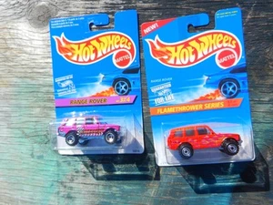 HOT WHEELS 2 RANGE ROVERS #386 RED W/FLAMES RANGE ROVER & PEARL PINK RANGE ROVER - Picture 1 of 3