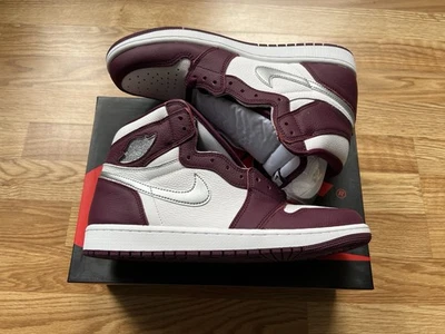 Talla 10.5 - Jordan 1 Retro Alto OG Burdeos Foto 1 de 4
