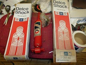 NOS DELCO FRONT SHOCKS 1961-3 PONTIAC TEMPEST 1958-68 OPEL - Picture 1 of 1