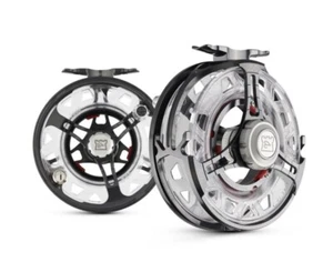 NEW $495 HARDY ULTRADISC CASSETTE 7000 REEL WITH  2 SPARE CASSETTES--CLOSEOUT! - Picture 1 of 3