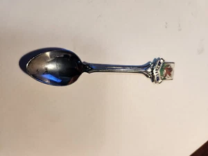 Vintage Wales Souvenir Collector Spoon - Picture 1 of 6