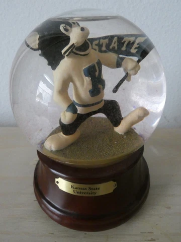 KANSAS STATE  WILDCATS - MASCOT Snow Globe - Plays Schools Fight Song Cover