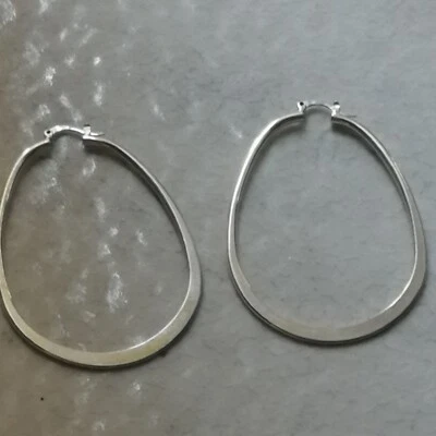 Orecchini da donna in argento 925  pendenti a forma di ellisse degli anni 70-80 - Immagine 1 di 4