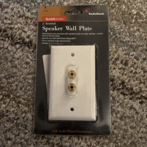 RadioShack - 2-polig - Lautsprecher Wandplatte - Gold Serie - 40-982. Neu - Bild 1 von 4