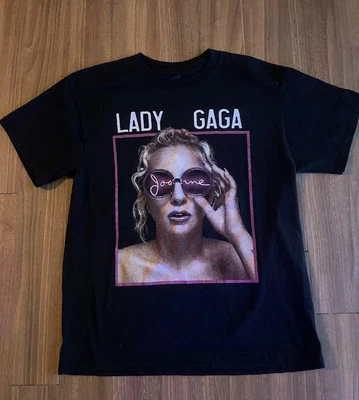 Camiseta Gildan Mujer M Negra Rosa Algodón Lady Gaga World Tour Joanne 2017 Foto 1 de 4