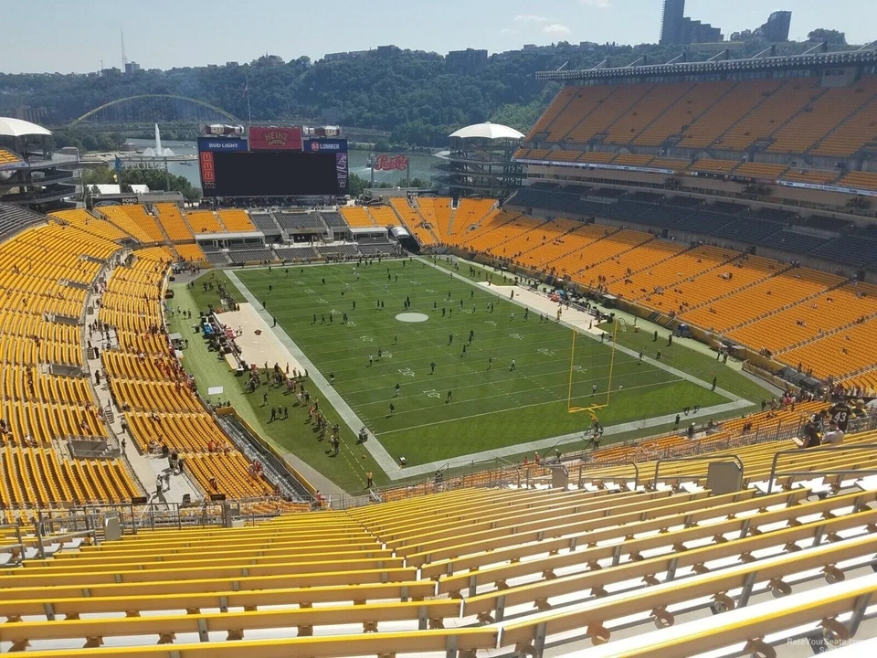 4 Tickets Pittsburgh Steelers VS Miami Dolphins Sec 519 Dec 15th GREAT XMAS GIFT - Image 1 of 1