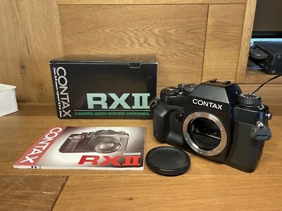Quasi Mint IN Scatola Contax RX II SLR 35mm Film Fotocamera Corpo Da Giappone # - Immagine 1 di 4