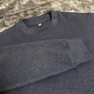Uniqlo Sweater Men’s Medium Navy Blue Soft Knit Pullover Sweatshirt Crew Neck - Picture 1 of 7