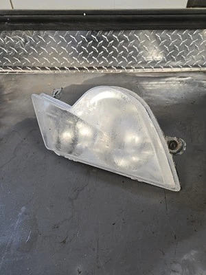 Faro derecho Arctic Cat 4x4 400 06 0509-027 #27 Foto 1 de 4