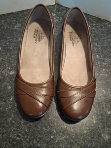 Life Stride Velocity Memory Foam Ballet Style Wedge Loyal sz 9.5 - Picture 1 of 18