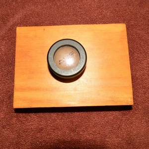 MAC Espresso Ombretto Opaco Originale Vite Top OJ Collezione DISCO! RARO! - Foto 1 di 3