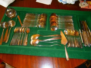 Eßbesteck Silber mit sämtlichen Zubehör - Bild 1 von 1