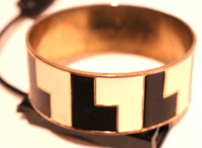 L.A.M.B Fragrance Gwen Stefani WristBand Pre Owner - Image 1 of 4