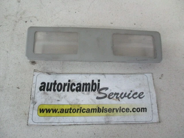 Decke Licht Intern Cicjout Hinten BMW Serie 5 520 I E39 Sw 2.0 B 110K Foto 1 de 1