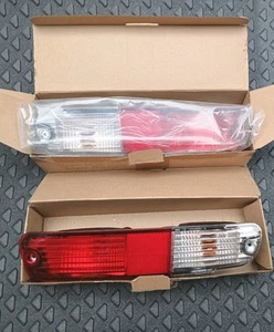 Rear Bumper Light Reflector Left For Mitsubishi Pajero Montero Shogun 2002-2006 - Picture 1 of 6
