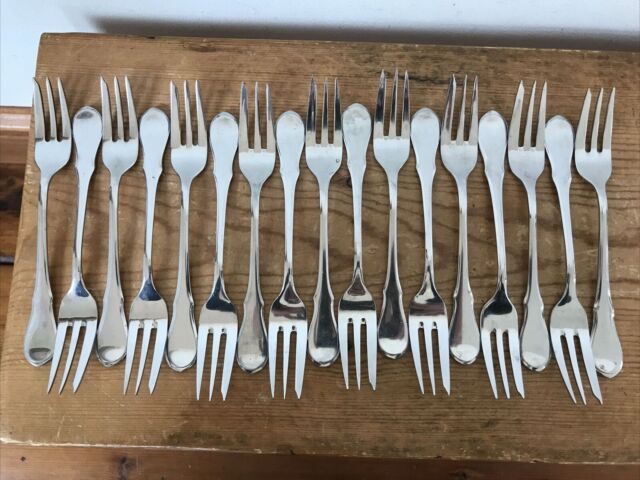 Vintage WMF Germany CAPRI Gold Gilt Cromargan® Stainless Steel 24pc  Flatware Set