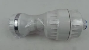 HI OUTPUT SHOWER FILTER WITH MASSAGE SHOWERHEAD - WHITE - Picture 1 of 4