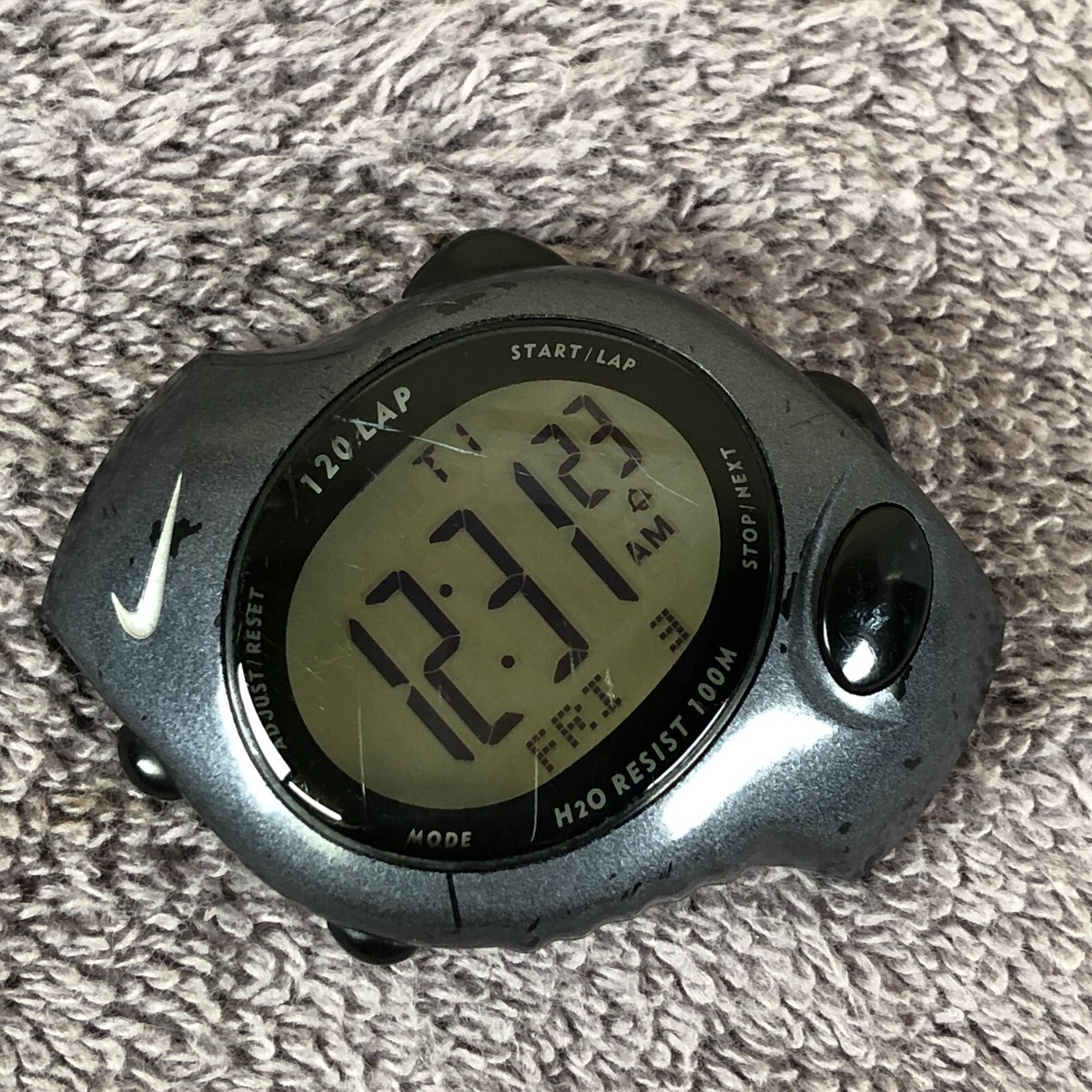 Nike 100 m (10 ATM) Water Resistance Digital Wristwatches Nike 100 m (10 ATM) Water Resistance Digital Wristwatches