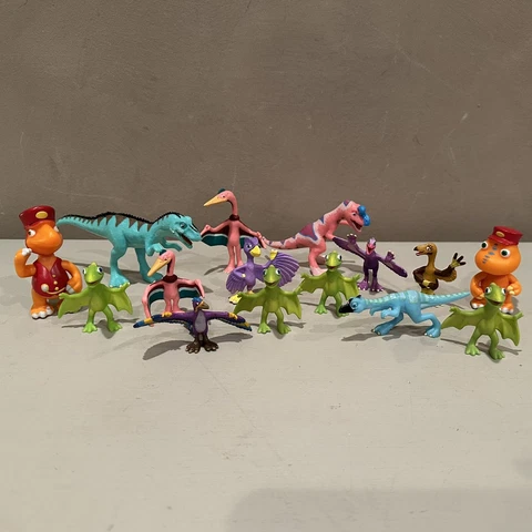 Dinosaur Train Lot of 15 Jim Henson Learning Curve Miniature Mini Figures Cover