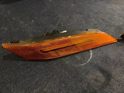 Indicador lateral despegues Porsche, color ámbar, 992.945.062.C 992.945.061.C Foto 1 de 4