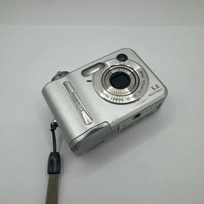 Casio QV R52 5,0 MP Digitalkamera - Silber - Bild 1 von 4