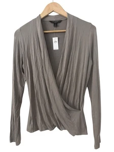 Top envolvente sintético Banana Republic para mujer talla M manga larga topo nuevo con etiquetas - Imagen 1 de 12