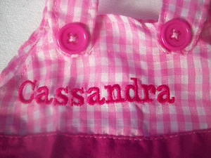 OSTERHASE Plüschhase MIT PERSONALISIERTEM KLEIDNAMEN = CASSANDRA 14,5 ZOLL NEU - Bild 1 von 12