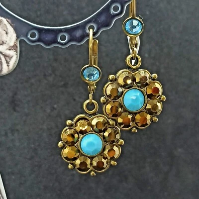 Pendientes Michal Negrin racimo de flores con cristales de Swarovski dorados y azules regalo Foto 1 de 4