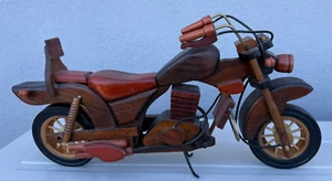 Wooden classic cruiser motorcycle model - Picture 1 of 7
