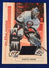 GARTH SNOW2003-04 IN THE GAME ACTION JERSEY CARD NEW YORK ISLANDERS