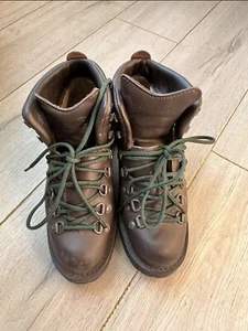Danner Women’s Mountain Light II GTX 5” Boots Size 8.5 D With Superfeet Insole - Picture 1 of 6