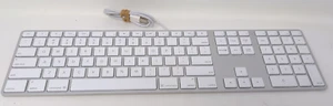 Apple A1234 USB Wired Keyboard - Picture 1 of 7