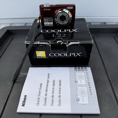 Cámara digital Nikon COOLPIX L22 12,0 MP roja LEER MÁS ABAJO Foto 1 de 4