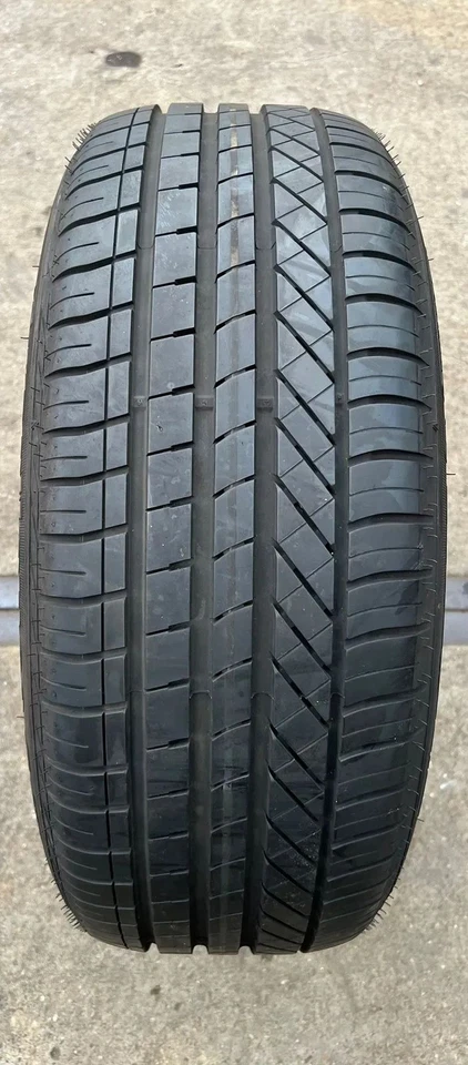 Sommerreifen 225/55 R17 97Y Goodyear Excellence RFT RSC * DOT17 6,3-6,7mm - Bild 1 von 3