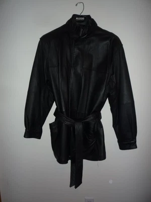 TRINCHERA HOMBRE CUERO NEGRO LONGITUD MEDIA (CUERO WILSONS) Talla: L Exc Con $95 Foto 1 de 4
