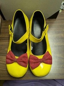Disney Minnie Mouse Yellow Costume Shoe, Womans size 7 Red bows - Picture 1 of 7