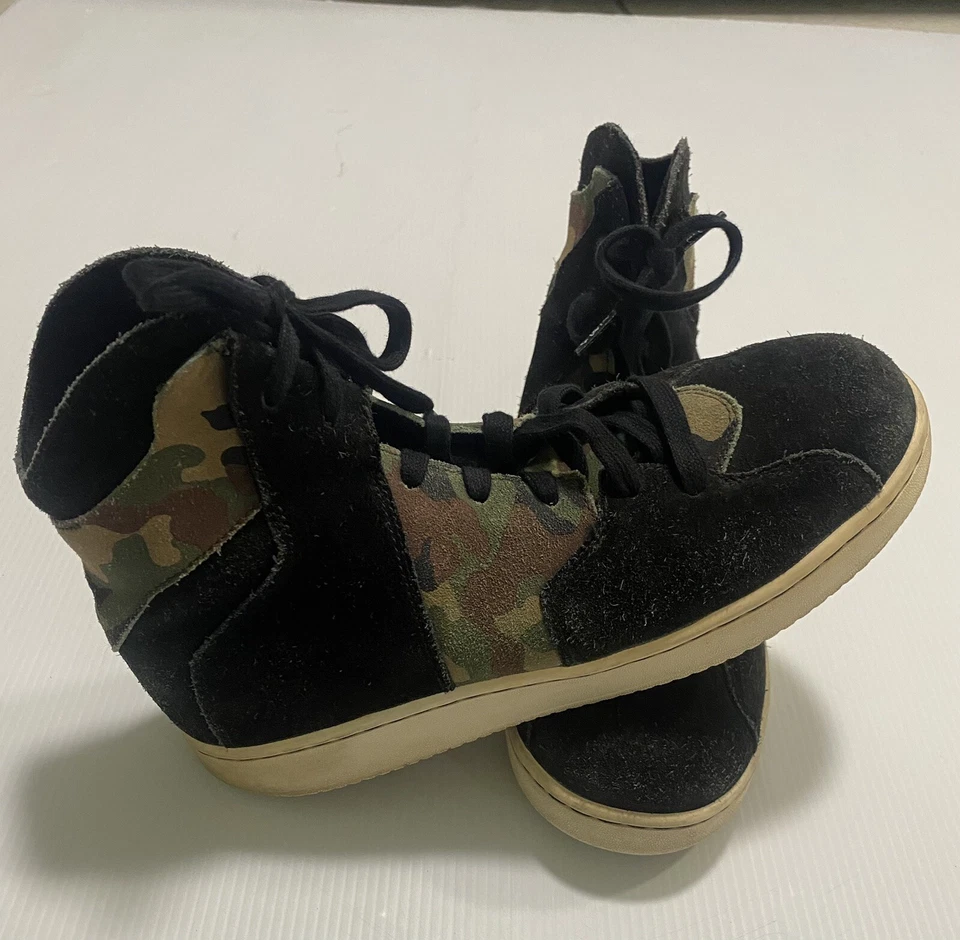 Nike Air Jordan Zapatos Westbrook 0.2 Para hombres Talla 9 Gamuza Camuflaje Prendas para el torso altas Foto 1 de 4