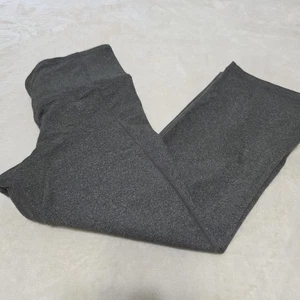 Lululemon Damen grau elastische Taille Activewear Cropped Leggings Größe 6 belüftet - Bild 1 von 8