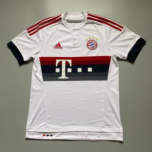 Las mejores ofertas en Adidas Bayern Munich Club Internacional Blanco Ropa  de aficionados y recuerdos de Fútbol | eBay